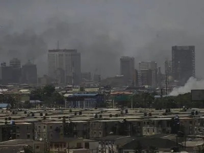 На нефтеперерабатывающем заводе в Нигерии произошел взрыв, не менее 25 погибших