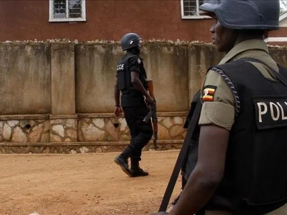 В Уганде, два человека погибли и еще семь получили ранения в результате взрыва в закусочной