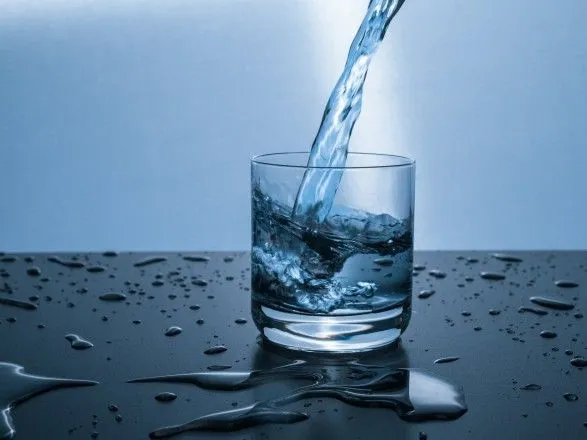 Забруднення питної води: в Албанії отруїлося майже 400 людей