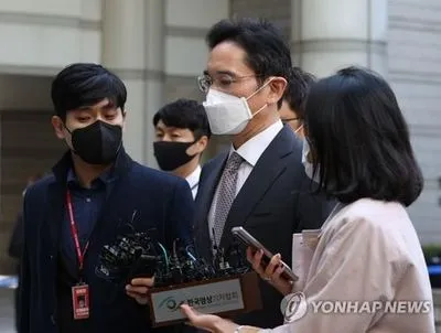 Главу Samsung оштрафовали за нарушение законодательства о наркотиках