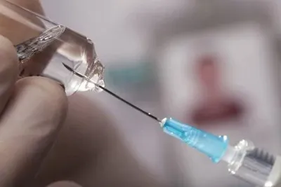 Очередной рекорд вакцинации от COVID-19: количество прививок за сутки преодолело отметку в 300 тысяч