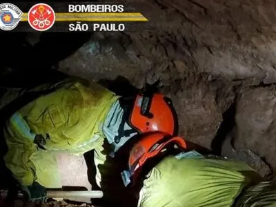 В Бразилии обрушилась пещера, погибли девять пожарных