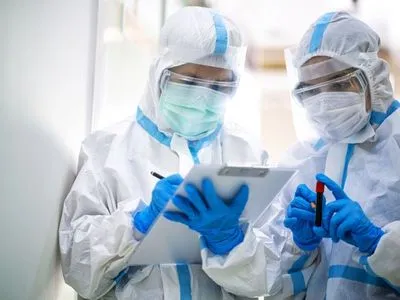 У Норвегії працівники медичної сфери отримають третю дозу вакцини від коронавірусу