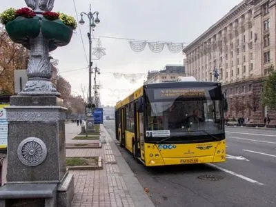 У Києві збій у роботі громадського транспорту. Введено оперативне положення