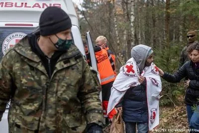 Церковь начинает сбор пожертвований для мигрантов на восточной границе Польши