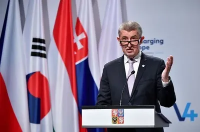 П'ять чеських партій підписали угоду про формування нового уряду. Чинний прем'єр Бабіш йде у відставку