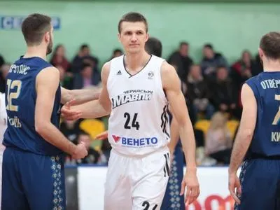 Баскетбол: "Будивельник" усилился украинским игроком с чемпионата Литвы