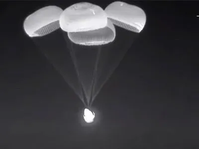 Четверо астронавтів місії SpaceX повернулися на Землю пысля шести місяців у космосі