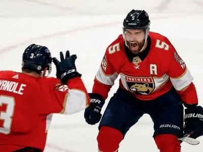 Хокей: лідер чемпіонату НХЛ зазнав другої поспіль поразки