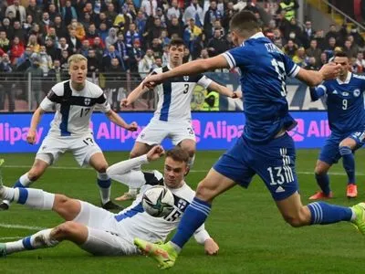 Футбол: Финляндия обыграла Боснию и Герцеговину в матче соперников сборной Украины
