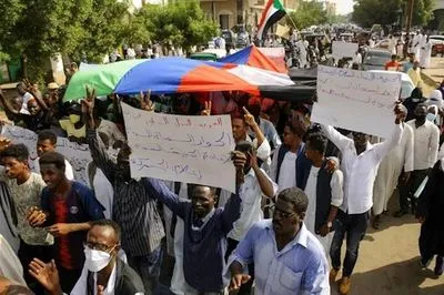 Протестувальники проти перевороту в Судані вийшли на мітинг