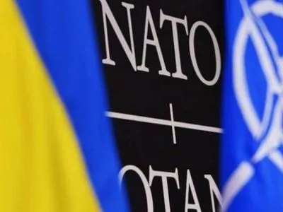 Столтенберг заявил, что в НАТО нет консенсуса относительно вступления Украины в Альянс