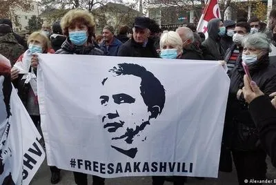 Дев'ять грузинських депутатів оголосили голодування на підтримку Саакашвілі