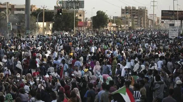 Переворот у Судані: сили безпеки країни вбили двох протестувальників