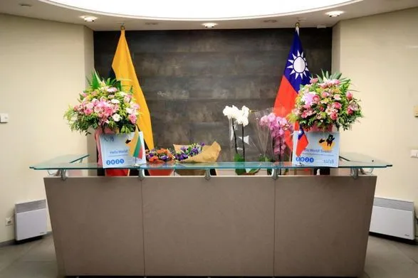 Китай розкритикував відкриття посольства Тайваню в Литві
