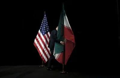 США обвинили двух иранцев в кибер-сговоре с целью вмешательства в президентские выборы 2020 года