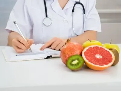 Харьковские медики напомнили о важности здорового питания