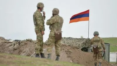 Вірменія заявила про загибель військового під час обстрілу з боку Азербайджану. В Баку відкидають усі звинувачення