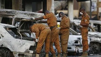 Внаслідок нападу екстремістів в Буркіна-Фасо загинули щонайменше 19 людей