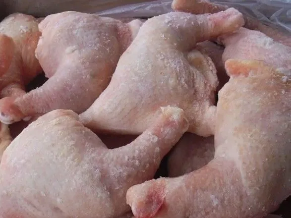 В Украине обнаружена продажа фальсификата курятины под ТМ “Гавриловские курчата”