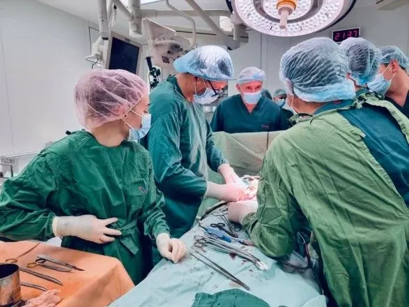 Вперше в Україні: одній людині одночасно пересадили серце і нирку