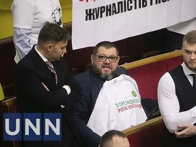 Виступ Зеленського, герої та білі футболки: фоторепортаж з Верховної Ради