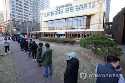 Південна Корея повідомляє про рекордну кількість нових випадків COVID-19