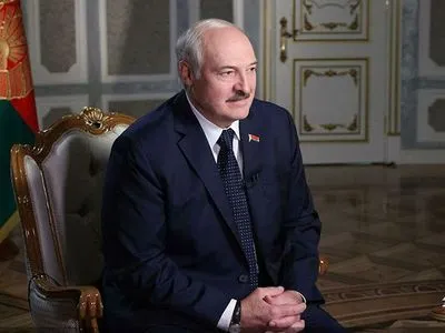 Новообраний канцлер Німеччина Шольц назвав Лукашенка "диктатором"