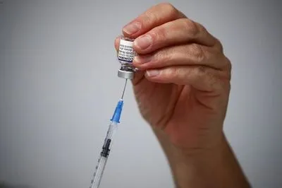 EMA рекомендує вводити бустерну дозу вакцини через 3 місяці після вакцинації, а не через 6 місяців, як раніше