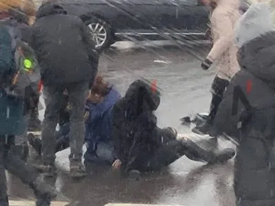 В Луцке 16-летний водитель на авто наехал на 6 пешеходов на переходе: среди пострадавших есть ребенок