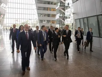 Зеленский на два дня едет в Брюссель на саммит Восточного партнерства: встретится с руководством ЕС и НАТО