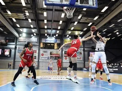 Баскетбол: женский БК "Прометей" победил на старте плей-офф Еврокубка