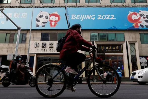 Пекін закликав жителів не залишати місто в китайський новий рік для запобігання COVID-19 напередодні Олімпіади