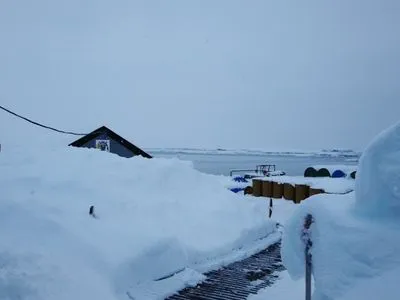 Майже три метри: на "Вернадському" зафіксували рекордний рівень снігу за 20 років