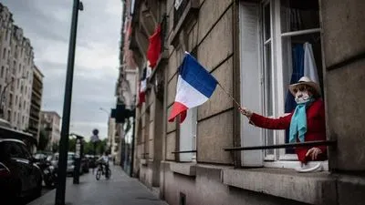 Франція очікує, що до кінця вже цього року Omicron стане домінуючим штамом