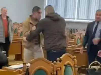 У Львівській райраді побилися двоє депутатів – один з них призер Олімпіади Горуна
