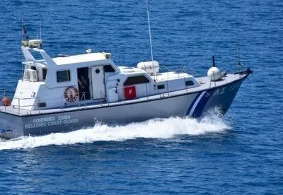 Щонайменше 6 людей загинули внаслідок перевороту човна з мігрантами у Греції
