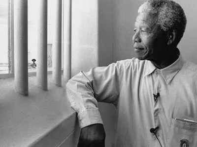 Власти ЮАР требуют не допустить продажи в США на аукционе ключа от тюремной камеры Нельсона Манделы