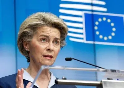 Глава Єврокомісії заявила, що санкції проти Росії на випадок вторгнення в Україну вже готові