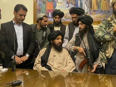 Радикали з "Талібану" розпустили Незалежну виборчу комісію Афганістану