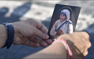 Індія заморозила рахунки благодійної організації Матері Терези