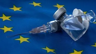 У Євросоюзі за рік вакцинували понад 78% дорослого населення