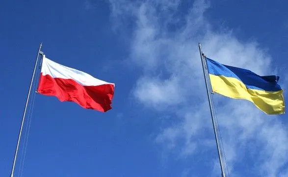 Желаем украинской крови: во Вроцлаве к украинцам в хостел ворвались поляки