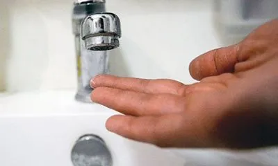 В Киеве проверили качество воды из крана