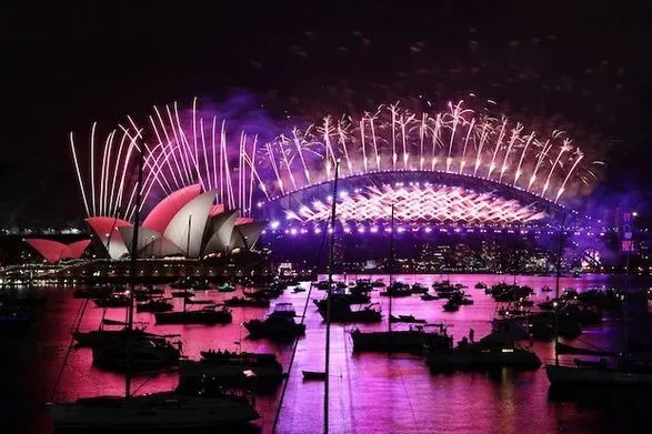 Австралійський Сідней святкує Новий рік на тлі рекордного зростання випадків Omicron