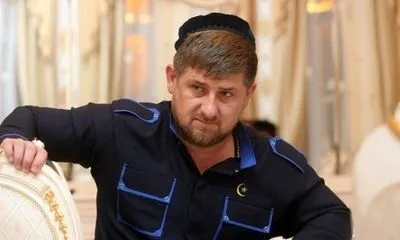 "Заслуженный правозащитник Чечни": семью Кадырова наградили очередной медалью