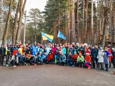 ”Afterolivier Run 2022": в первый день года в Житомире устроили забег в новогодних костюмах