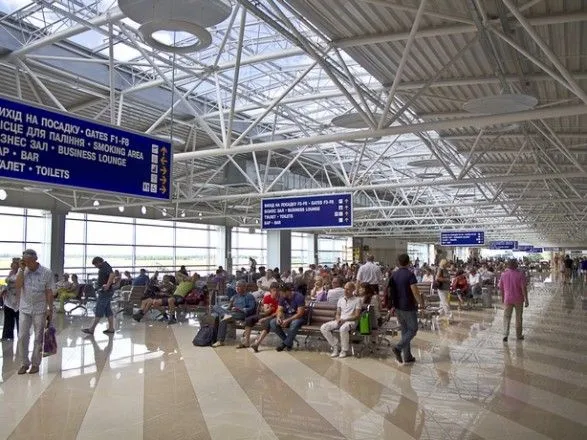 aeroport-borispil-vidkrili-dlya-suprovodzhuyuchikh-vidomi-umovi