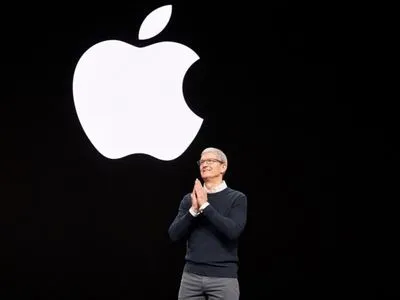 Капитализация Apple установила рекорд и достигла 3 трлн долларов