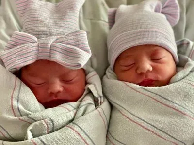 У США у новорічну ніч близнюки народилися у два різні роки